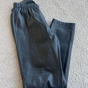 Neiman Marcus women Black Leather jogger style pants small